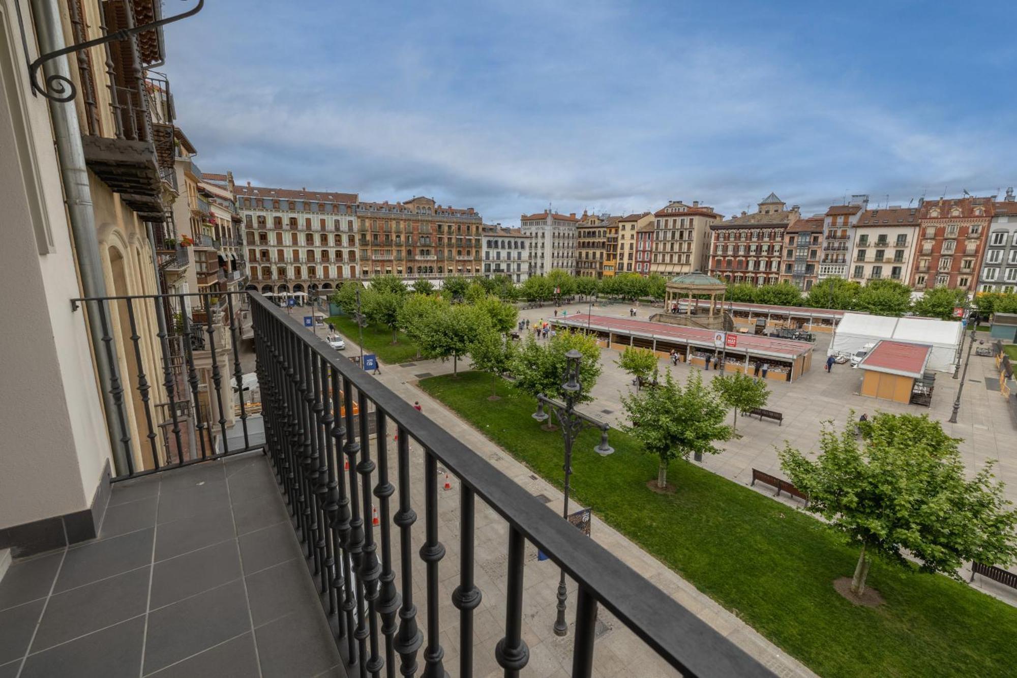 شقة Tuapartamento Gran Boutique - Centro Ciudad Plaza Del Castillo بنبلونة المظهر الخارجي الصورة